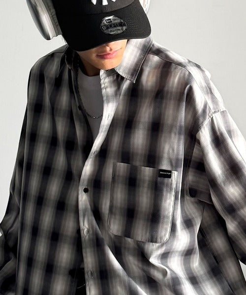 【Classical Origin】ゆとりを着る。ネーム付き胸ポケットビッグシャツ（長袖）/Brand name & chest pocket long sleeved big shirt ao1110147