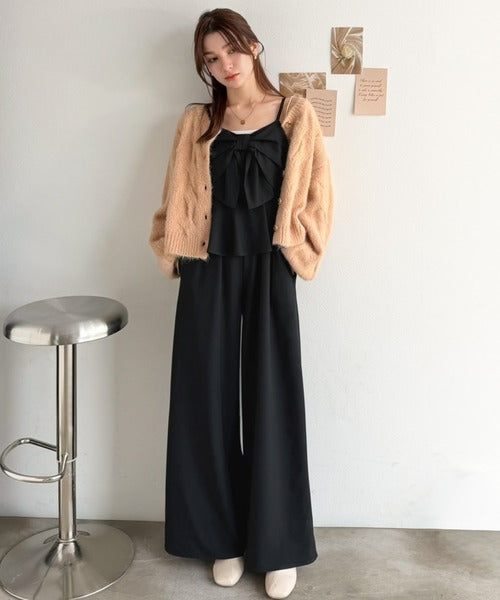 【mily bilet】ひと目で恋して、一枚で華やぐ♪ビッグリボンペプラムサロペット mi1019170