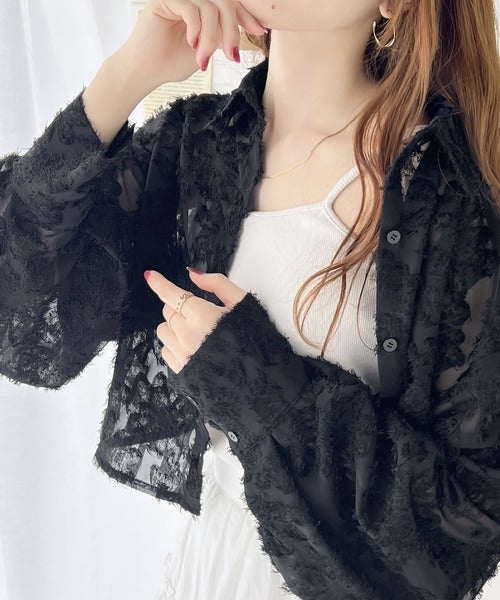 【mily bilet】１枚で華やか。シャギーシアージャガードクロップドシャツ mi1149047