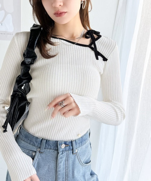 【mily bilet】春夏の新定番！くるみボタンアシンメトリーネックボーダーリブニット(長袖） mi1029111