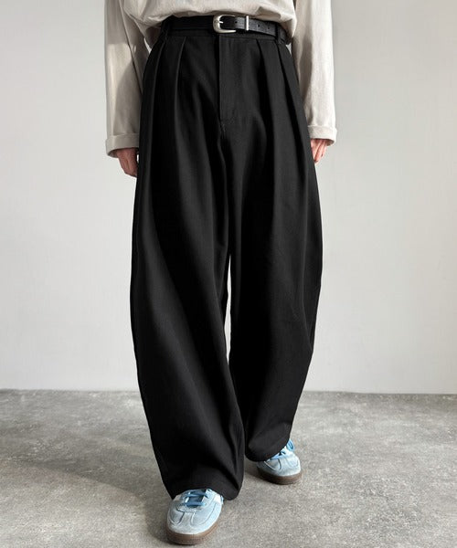 【Classical Origin】「オールシーズン大活躍。」 綿100％インツータック仕様ワイドバルーンパンツ／Inverted Two-Tuck Wide Balloon Pants co0780006