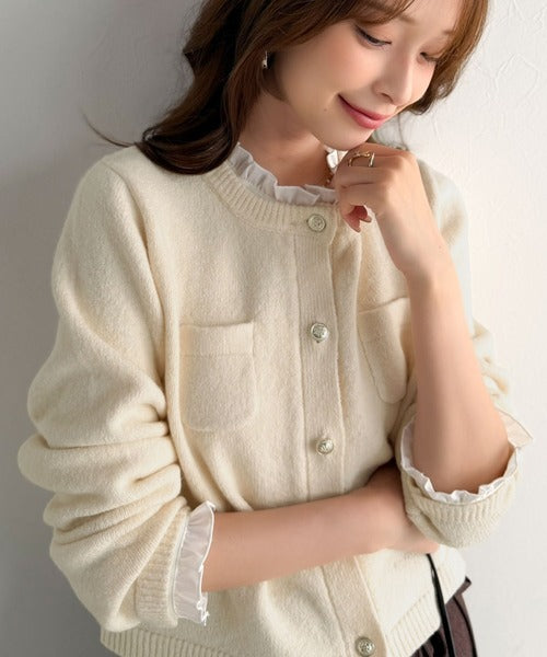 【mily bilet】秋コーデに、ひとさじの甘さを。フリル襟2Way フェイクレイヤードカーディガン mi1359065
