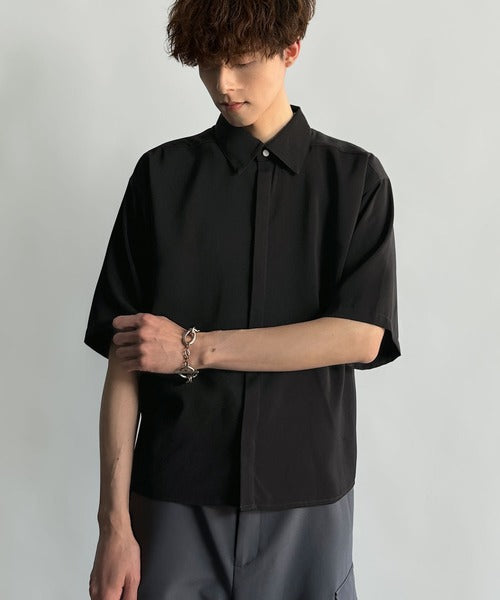 Cropper Box Style Hidden Placket Shirt ／比翼デザインショート丈シャツ co1010005