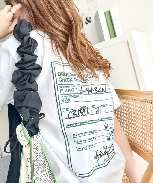《Javaジャバコラボ》着回しを楽しめる。綿100%前後2wayフライトチェックインロゴ刺繍半袖Tシャツ jv1260299