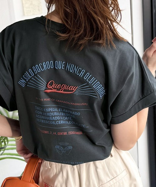 《JaVaジャバコラボ》背中で魅せる。バック刺繍フレンチスリーブTシャツ（半袖） jv1050358