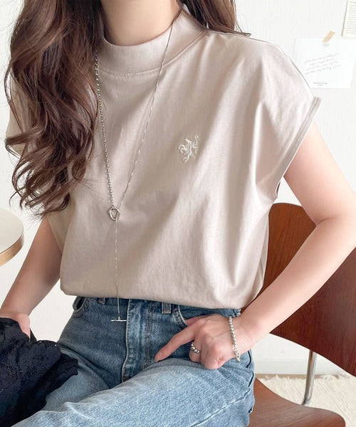 大人女子の上品ベーシック。綿100％シルケットモックネックフレンチTシャツ(刺繍) ce1260395
