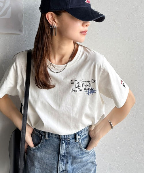 【sustaina+】アートのように刺繍が映える。オーガニックコットン100%らくがき風刺繍 無地＆ボーダー柄半袖Tシャツ ce1260396