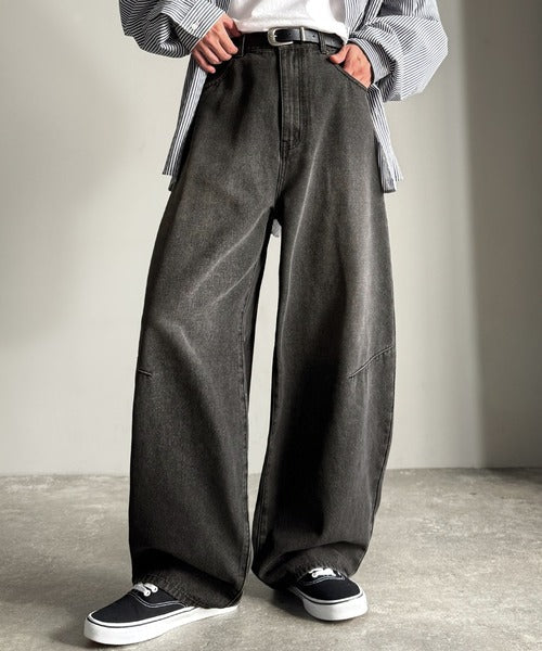 【Classical Origin】「シルエットで語る。」ブラスト加工カーブシルエットバレルレッグデニムパンツ／Blasted Curve Silhouette Barrel-Leg Denim Pants co0900007