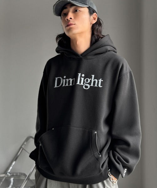 【Classical Origin】「フードの存在感。」裏起毛ロゴ＆スタッズ使いプルパーカー／Brushed Lining Logo＆Stud Accents Pullover Hoodie co1150071