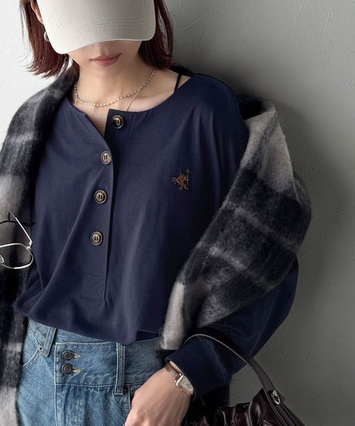 着回し力抜群♪リラックスシルエットで程よい抜け感◎胸刺繍ヘンリーネックトップス ce1020324