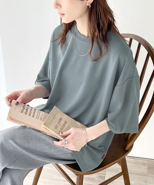 艶感素材でゆったりな着心地。ダンボールビッグTシャツ ce1260189