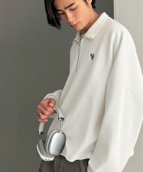 胸刺繍ダンボール素材オーバーサイズショート丈ドルマンスリーブハーフジッププルオーバー（長袖）／Chest Embroidered Double-Knit Oversized Cropped Dolman Sleeve Half-Zip Pullover co1010072