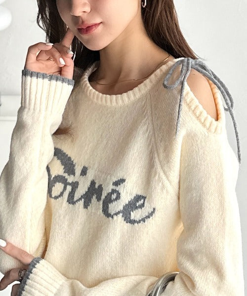 【mily bilet】大人ガーリースタイル♪ロゴ入りワンオフショルリボンニットプルオーバー（長袖） mi1329060