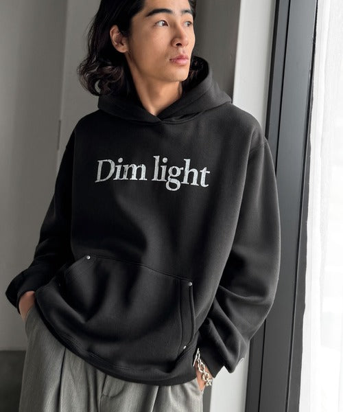 【Classical Origin】「フードの存在感。」裏起毛ロゴ＆スタッズ使いプルパーカー／Brushed Lining Logo＆Stud Accents Pullover Hoodie co1150071