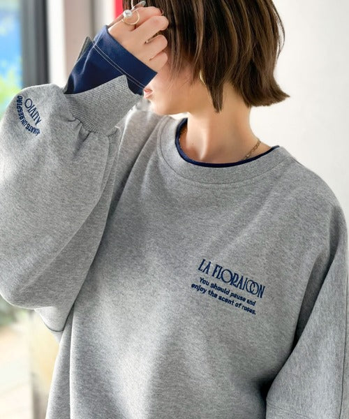 《JaVaジャバコラボ》着るだけでレイヤード上級者！配色刺繍レイヤード風オーバーサイズ裏起毛プルオーバー jv1050390