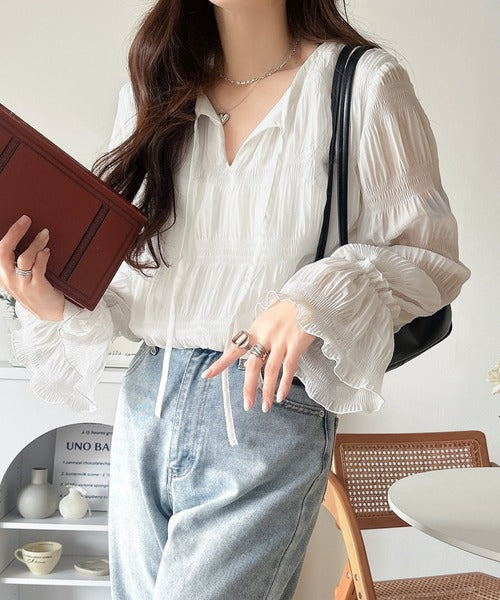 涼やかに、品よく、愛らしく。前後2wayリボンキャンディスリーブシアープリーツブラウス（長袖） ce1010538