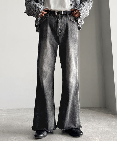 【Classical Origin】「スタイル盛れる。」ブラスト＆裾フリンジ加工ストレッチ素材スリムフレアデニムパンツ／Blasted & Fringed Stretch Slim Flare Denim Pants co0900008