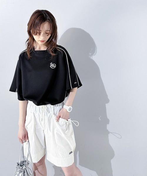《Javaジャバコラボ》シンプルなのに格上げ。ライン入り胸刺繍サッカーTシャツ sp1010281