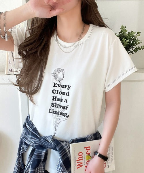 上品さが魅力。フラワープリントグラフィック刺繍Tシャツ（半袖） ce1050268