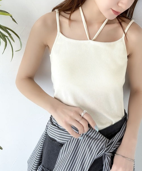 【mily bilet】オールシーズンの必需品！カップ付きホルターネック風ストラップキャミソール mi1019086