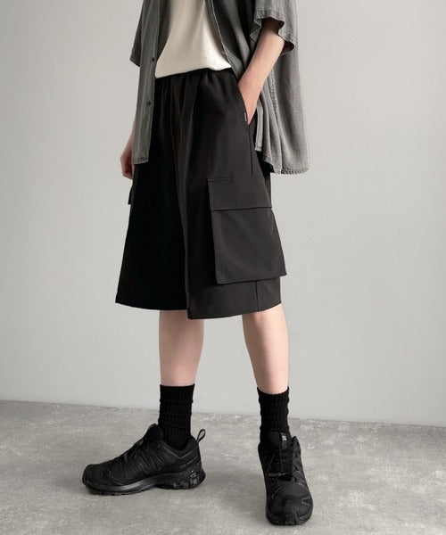 「整う、ラフ感。」カーゴポケット ルーズシルエット ハーフスラックス／Cargo Pocket Loose Silhouette Half Slacks co1150030