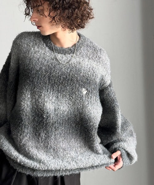 【Classical Origin】「質感で魅せる。」Gradient Boucle Knit Crew Neck Sweater／ブークレー素材グラデ―ションクルーネックセーター co0780013