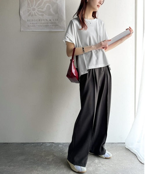 大人の女性を魅力的に引き立てる。袖口シアー切り替え 半袖 Tシャツ ce1110095