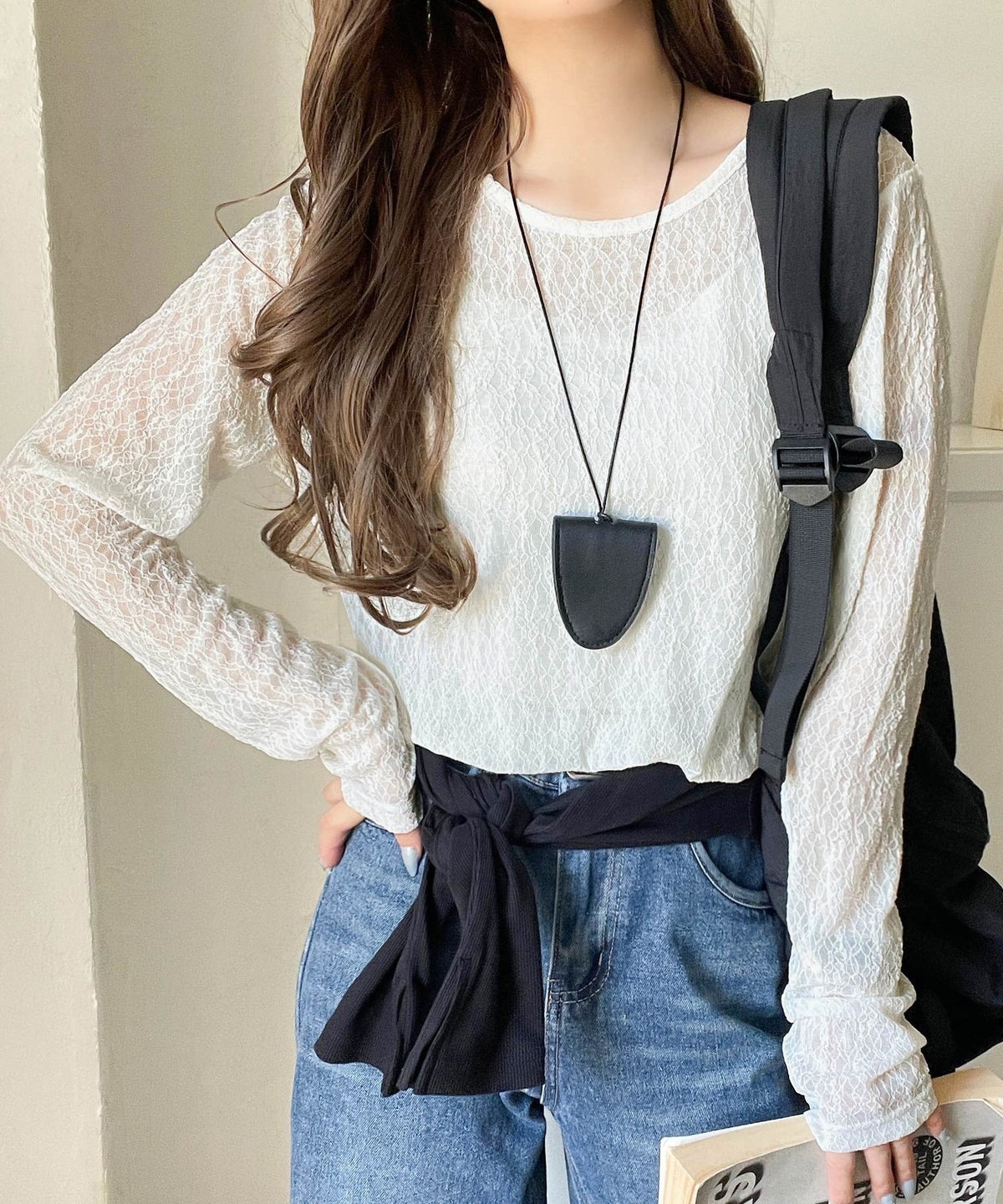 ほどよい透け感が大人上品。総柄シアーレーストップス(長袖) ce1010488