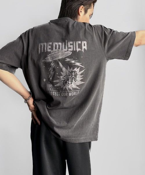 「1着でキマる。」ピグメント加工マットグラフィック柄Tシャツ / Pigment-Washed Matte Graphic T-Shirt co1150028