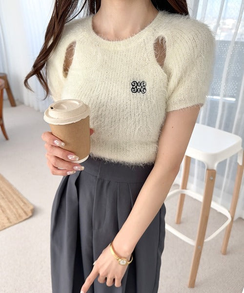 【mily bilet】ふんわり大人ガーリーな雰囲気を。胸刺繍肩スリット半袖シャギーニットプルオーバー mi1259013