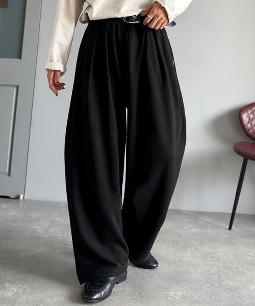 【Classical Origin】「まるでスラックス！」ベルトループ付き2タックバルーンシルエットスウェットパンツ/2-pleat balloon silhouette sweatpants co0780005