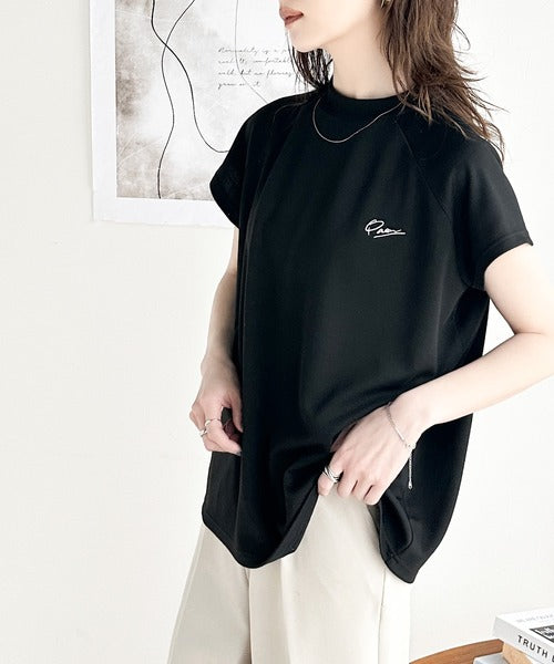 キレイめ大人のフレンチ袖。胸刺繍ラグランモックネックフレンチTシャツ ce1010311