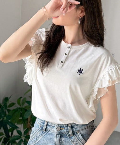 【mily bilet】ふわっと華やか、でも凛と。袖フリルコンパクトTシャツ mi1329092