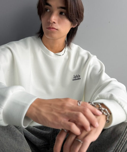 《JaVaジャバコラボ》大人の”質”にこだわった、カジュアルここにあり。胸刺繍ダンボール素材ドルマンスリーブクルーネックTシャツ（長袖） jo1010067
