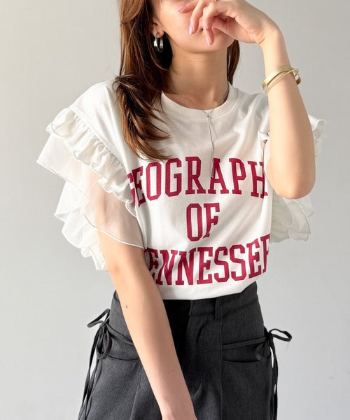 【mily bilet】可愛さふわり2倍増し！ ダブルフリル袖カレッジライクロゴゆるTシャツ mi1329036