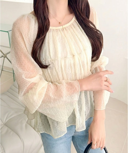 【mily bilet】1枚で2通り。透け感×チェックで、甘さをほどよく。前後2wayシアーチェックブラウス mi1359032