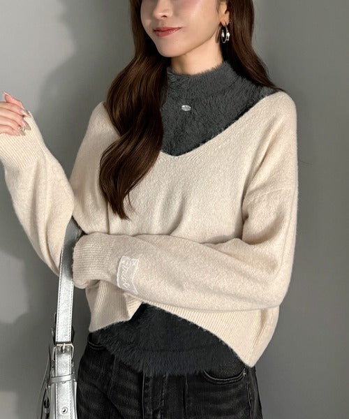 【mily bilet】大人の余裕をまとう。ブランドネーム使い異素材フェザーニットアンサンブル(セットアイテム) mi1029168
