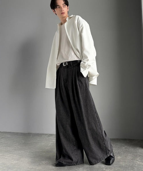 【Classical Origin】「贅沢シルエット。」3タックワイドデニムスラックス／Triple-Tuck Wide Denim Trousers co0900001