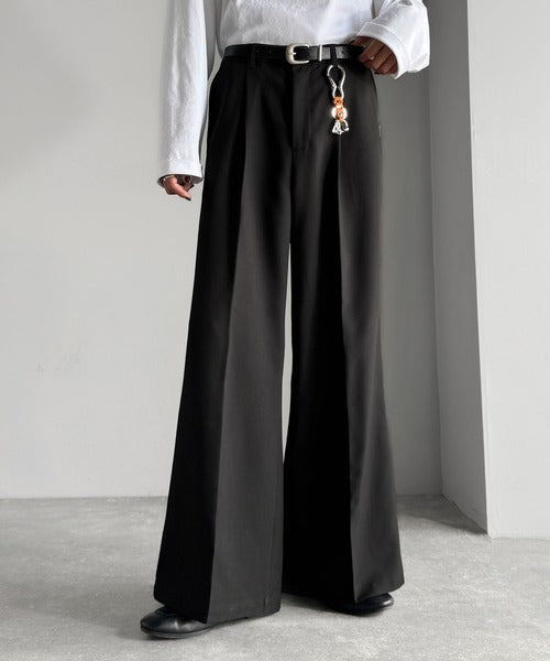 【Classical Origin】「美しい落ち感。」 ワンタックセンタープレスフレアスラックス／One-tuck center-pressed flared slacks co1150042