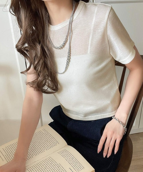 さりげなく輝くラメが主役。ラメ入りショート丈Tシャツ（半袖） ce1110124
