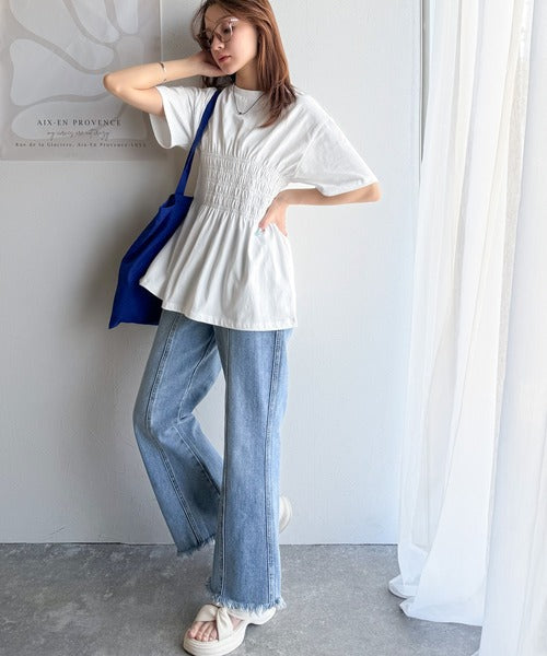 ふわっと広がるAラインで魅せる。シャーリングデザインTシャツ（半袖） ce1050298