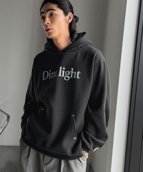 【Classical Origin】「フードの存在感。」裏起毛ロゴ＆スタッズ使いプルパーカー／Brushed Lining Logo＆Stud Accents Pullover Hoodie co1150071