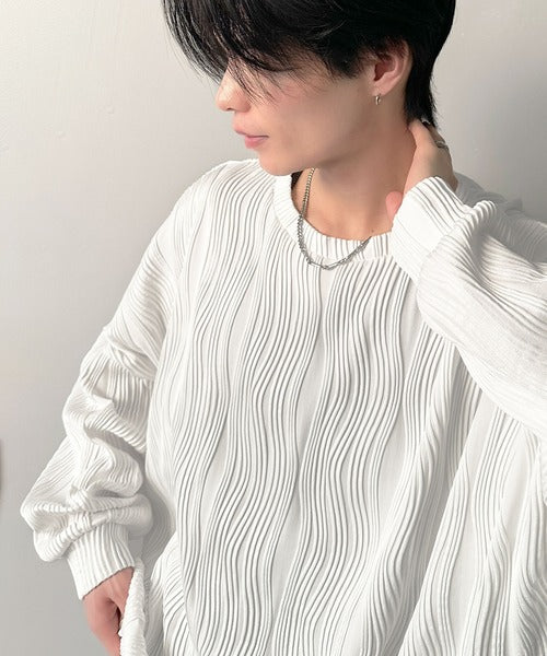 ゆるさとスタイリッシュを両立。オーバーサイズウェーブ柄ジャガード長袖Ｔシャツ cm1010428