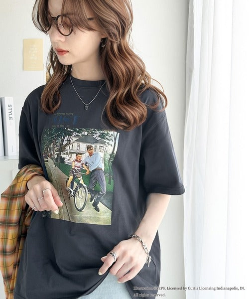 『THE SATURDAY EVENING POST』×クラシカルエルフ 別注グラフィックTシャツ【Bike Riding Lesson】 ce1260283