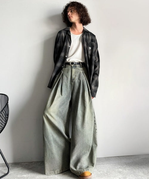 【Classical Origin】「Aライン即完成。」変形3タックスーパーワイドデニム／Unique Three-Tuck Super Wide Denim co0900005