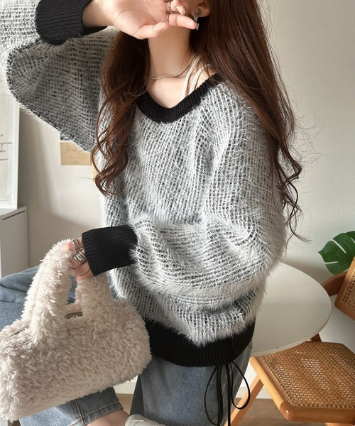 甘すぎないフェミニン感。サイドリボン使いフェザーヤーンシャギー配色ニット ce1050213
