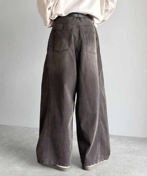【Classical Origin】3D Tucked＆Darted Barrel-Leg Wide Denim／3Dタック＆ダーツデザインバレルレッグワイドデニム co1150057