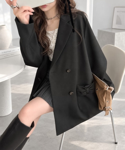 【mily bilet】ハンサムジャケットにリボンで甘さをひとさじ、羽織るだけで大人ガーリー♪リボンポケットテーラードジャケット mi1329107