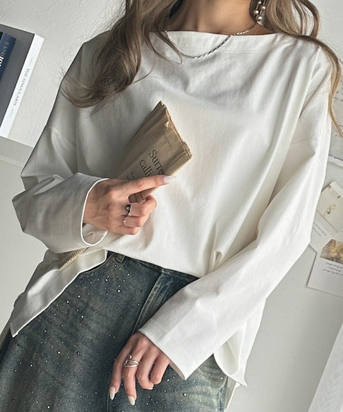 女性らしさ漂う、大人シンプル。シルケット風ボートネックロンTee ce1050246