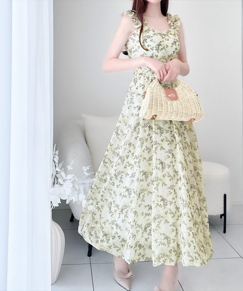 【mily bilet】存在感抜群の主役級item。花柄シフォンバルーンキャミワンピース mi1139045